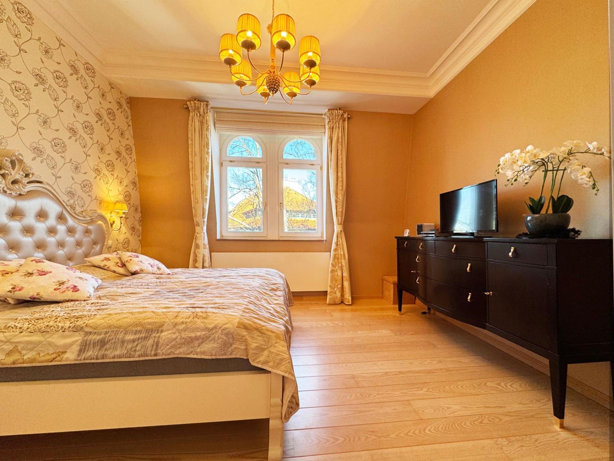 Luxury Apartment Diamond Карловы Вары Экстерьер фото